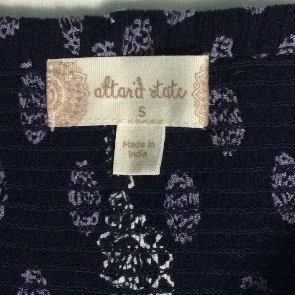 Alter’d state  high waist shorts size small - Picture 4 of 5